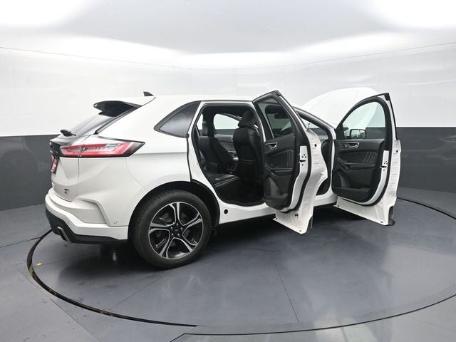 2023 Ford Edge ST