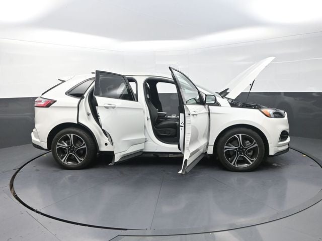 2023 Ford Edge ST