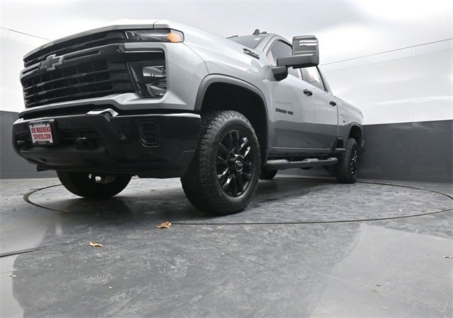 2025 Chevrolet Silverado 2500HD Custom
