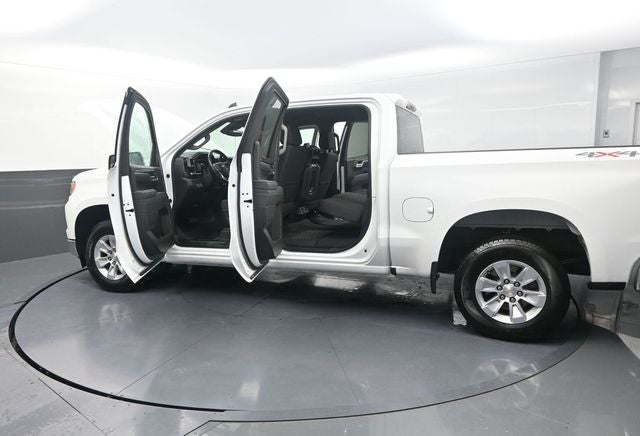 2026 Chevrolet Silverado 1500 LT LT1