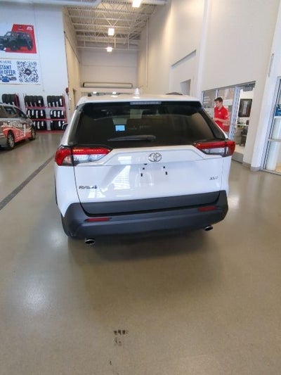 2024 Toyota RAV4 XLE