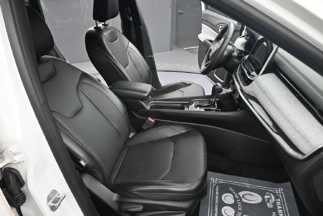 2023 Jeep Compass Latitude Lux