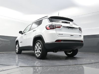 2023 Jeep Compass Latitude Lux