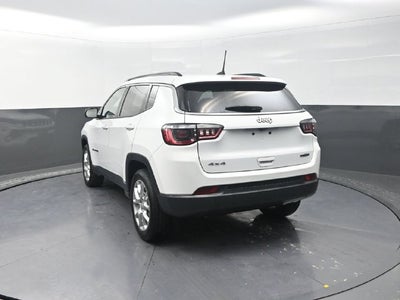 2023 Jeep Compass Latitude Lux