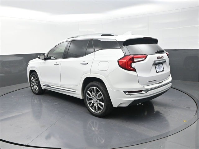 2023 GMC Terrain Denali
