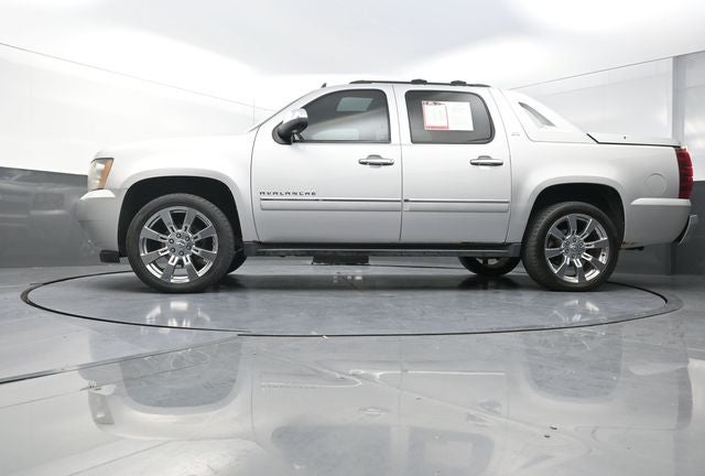 2011 Chevrolet Avalanche 1500 LTZ