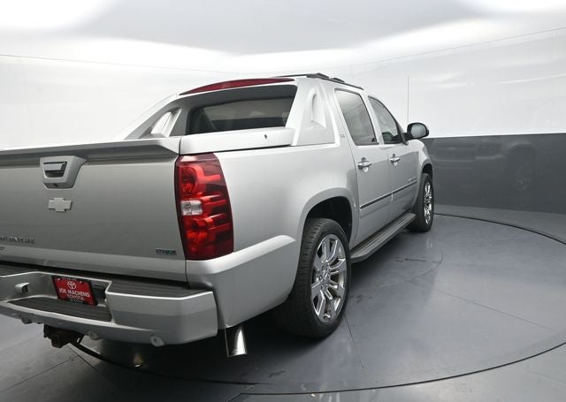 2011 Chevrolet Avalanche 1500 LTZ
