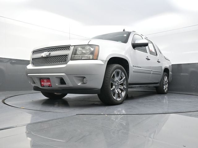 2011 Chevrolet Avalanche 1500 LTZ