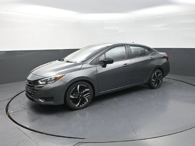 2024 Nissan Versa 1.6 SR