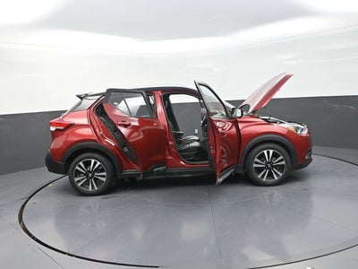 2019 Nissan Kicks SR
