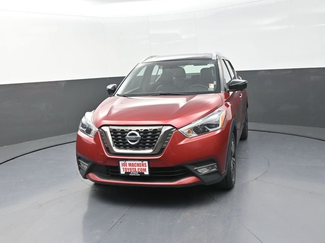 2019 Nissan Kicks SR