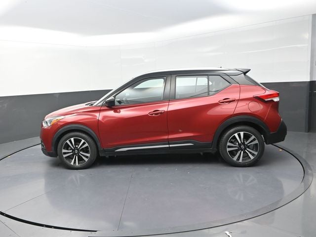 2019 Nissan Kicks SR