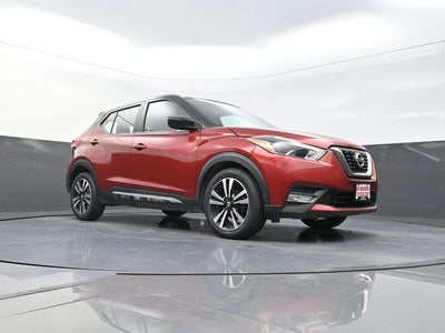 2019 Nissan Kicks SR