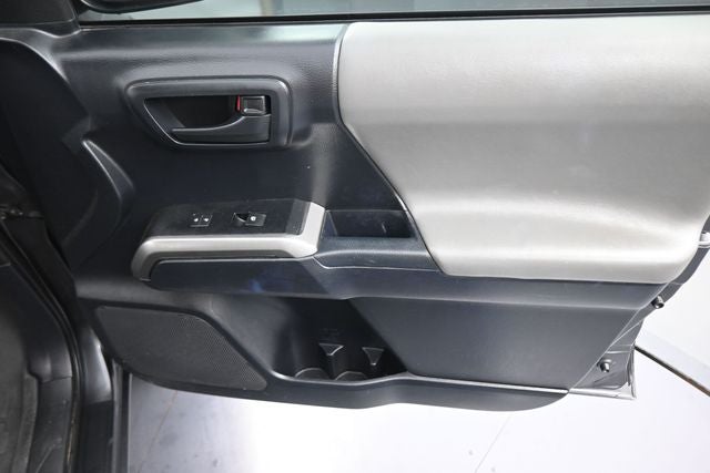 2019 Toyota Tacoma SR5 V6