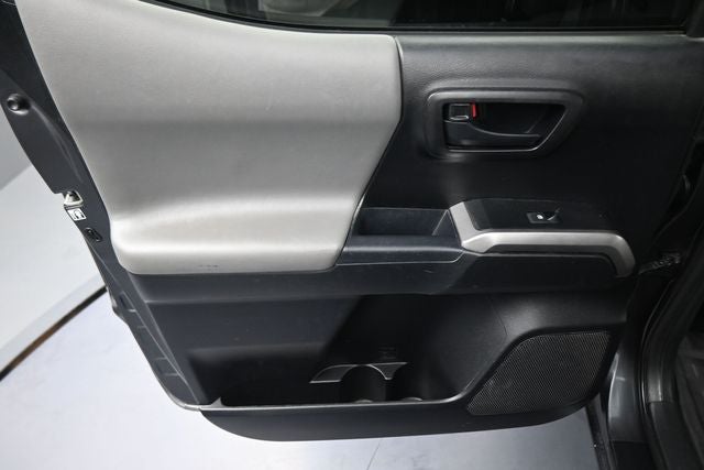 2019 Toyota Tacoma SR5 V6