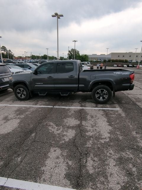 2017 Toyota Tacoma TRD Sport