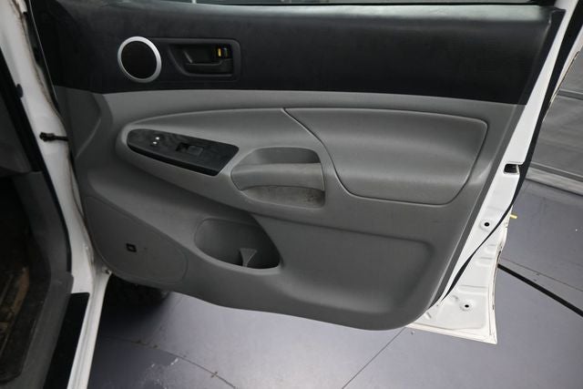 2014 Toyota Tacoma Base V6