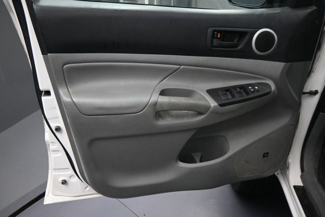 2014 Toyota Tacoma Base V6