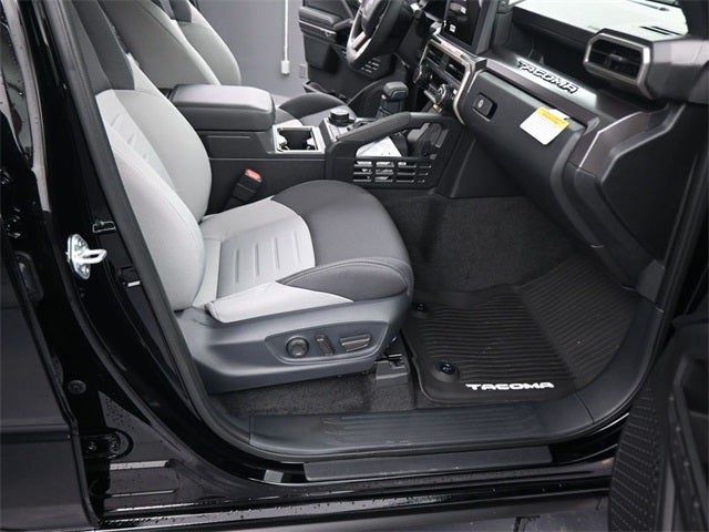 2026 Toyota Tacoma Hybrid TRD Off Road