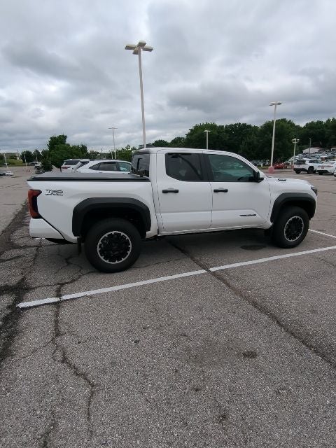 2024 Toyota Tacoma Hybrid TRD Off Road
