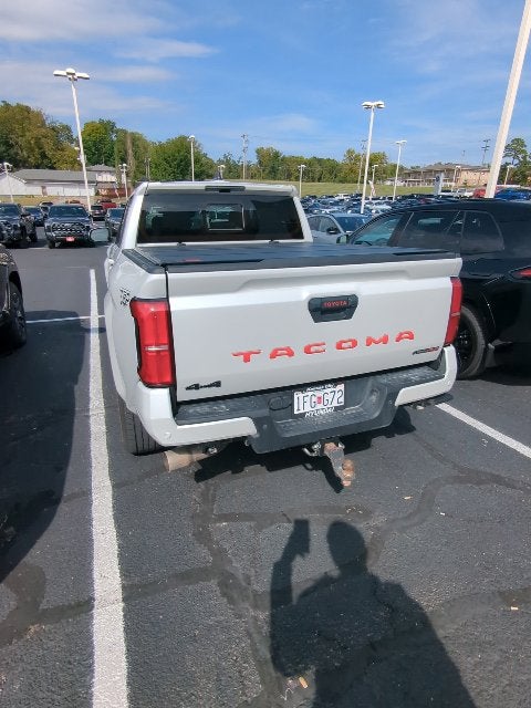 2024 Toyota Tacoma Hybrid TRD Sport