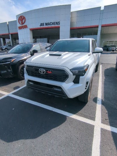 2024 Toyota Tacoma Hybrid TRD Sport