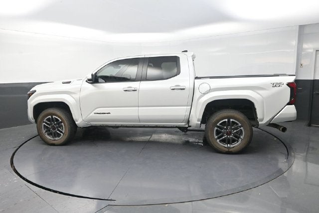 2024 Toyota Tacoma Hybrid TRD Sport