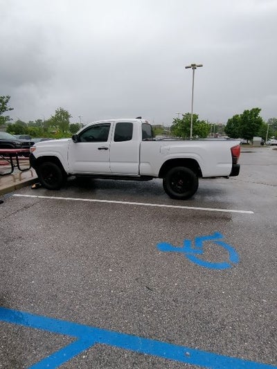 2022 Toyota Tacoma SR
