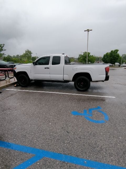 2022 Toyota Tacoma SR