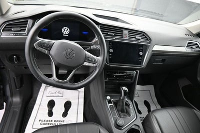 2024 Volkswagen Tiguan 2.0T SE