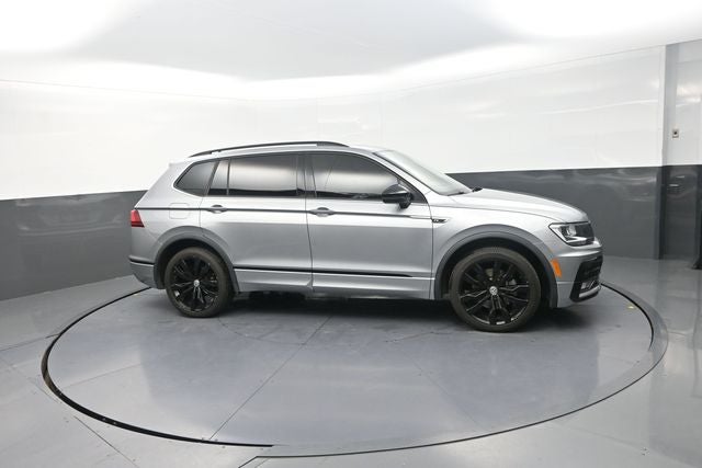 2021 Volkswagen Tiguan 2.0T SE R-Line Black