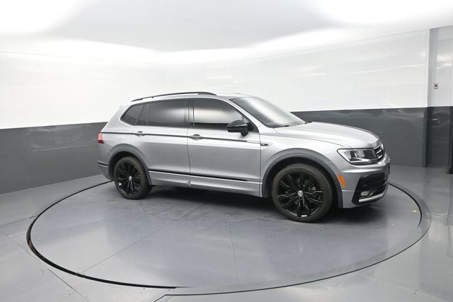 2021 Volkswagen Tiguan 2.0T SE R-Line Black