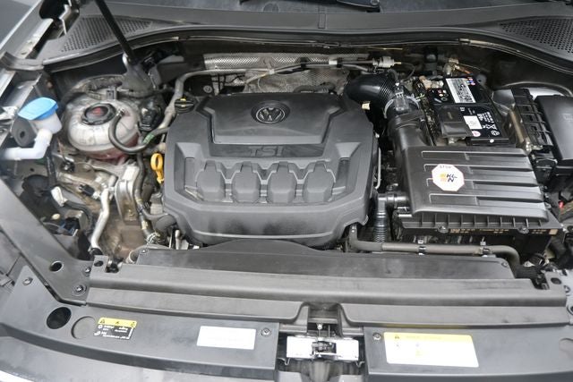 2021 Volkswagen Tiguan 2.0T SE R-Line Black