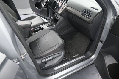 2021 Volkswagen Tiguan 2.0T SE R-Line Black
