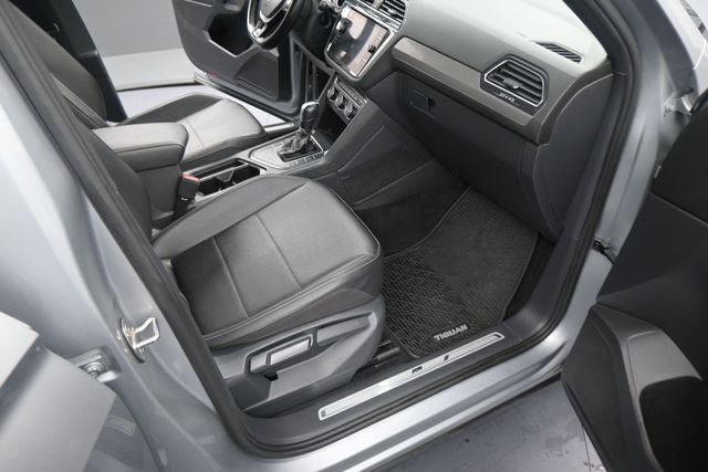 2021 Volkswagen Tiguan 2.0T SE R-Line Black