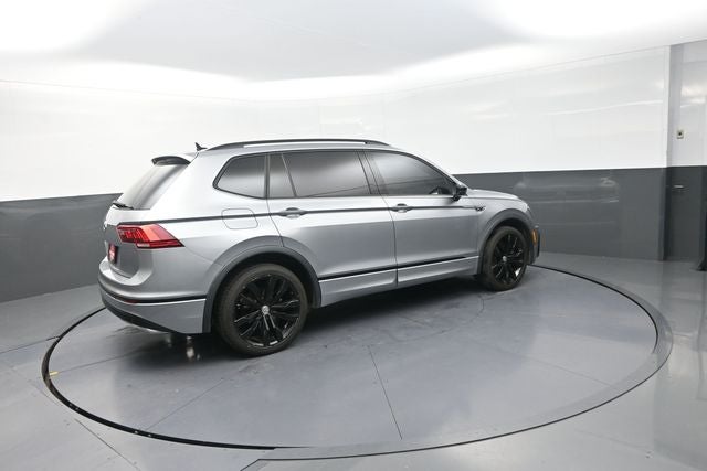 2021 Volkswagen Tiguan 2.0T SE R-Line Black