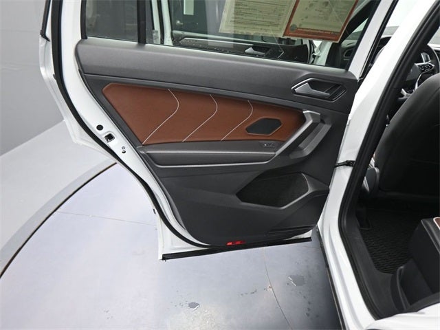 2024 Volkswagen Tiguan 2.0T SEL R-Line