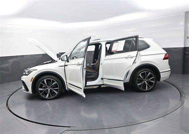 2024 Volkswagen Tiguan 2.0T SEL R-Line