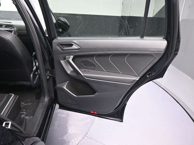 2022 Volkswagen Tiguan 2.0T SEL R-Line