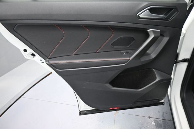 2024 Volkswagen Tiguan 2.0T Wolfsburg Edition