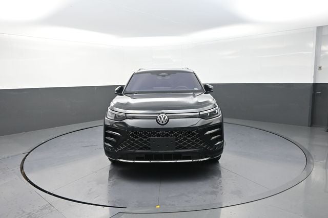 2026 Volkswagen Tiguan 2.0T SEL R-Line Turbo