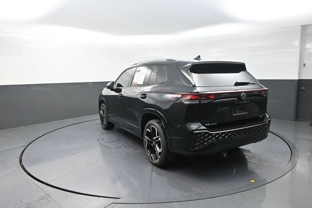 2026 Volkswagen Tiguan 2.0T SEL R-Line Turbo