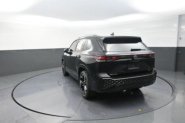 2026 Volkswagen Tiguan 2.0T SEL R-Line Turbo
