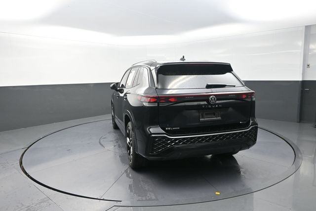 2026 Volkswagen Tiguan 2.0T SEL R-Line Turbo