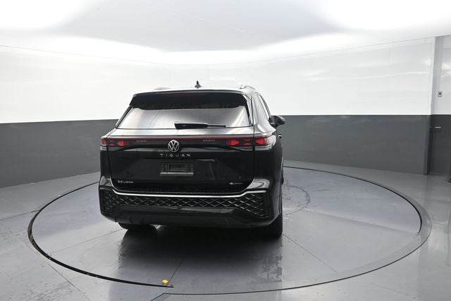2026 Volkswagen Tiguan 2.0T SEL R-Line Turbo