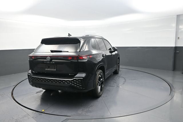 2026 Volkswagen Tiguan 2.0T SEL R-Line Turbo