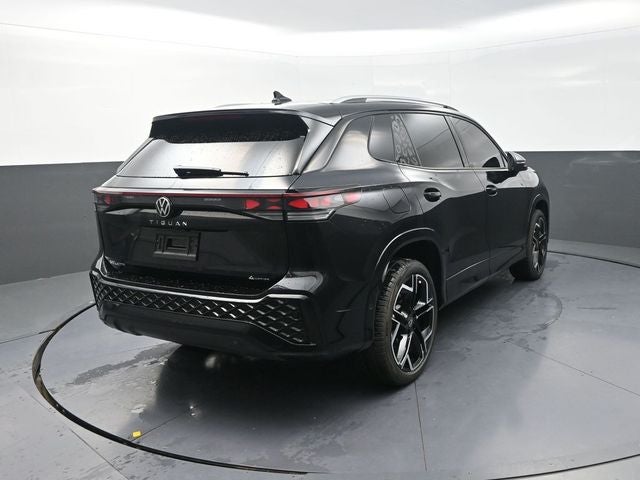 2026 Volkswagen Tiguan 2.0T SEL R-Line Turbo