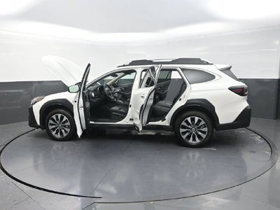 2025 Subaru Outback Touring XT