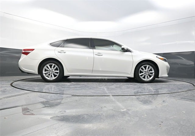2013 Toyota Avalon XLE Premium