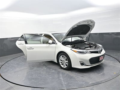 2013 Toyota Avalon XLE Premium